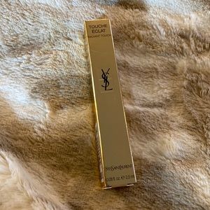 YSL - Touché Eclat Radiant Touch Brightening Concealer